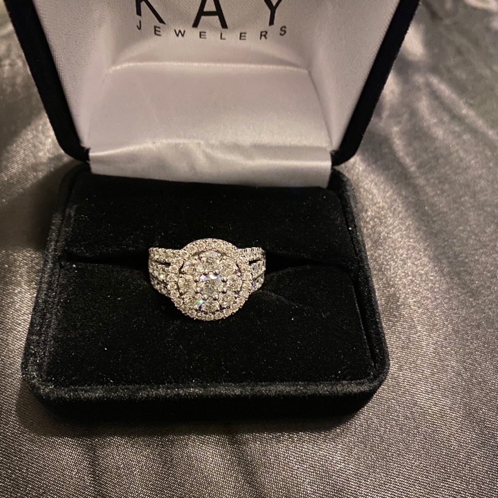 Diamond Engagement Ring 3 ct 10K White Gold Round
